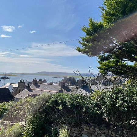 Forty Five, John Street, Stromness, Екстериор снимка