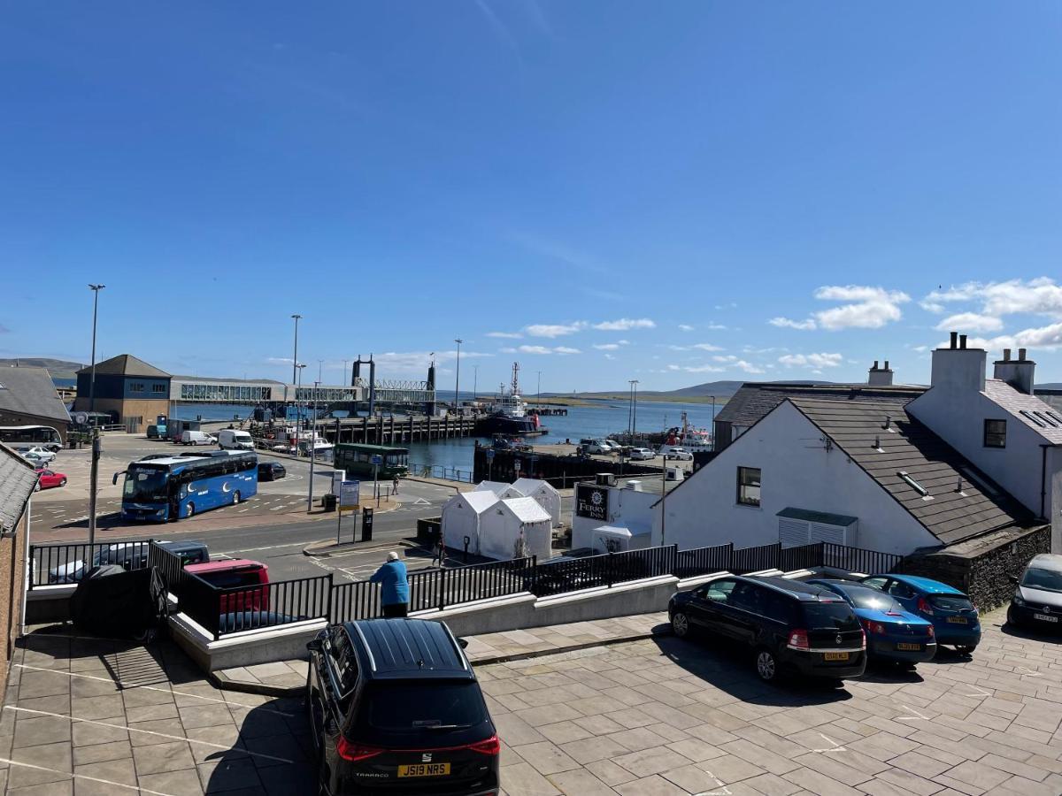 Forty Five, John Street, Stromness, Екстериор снимка